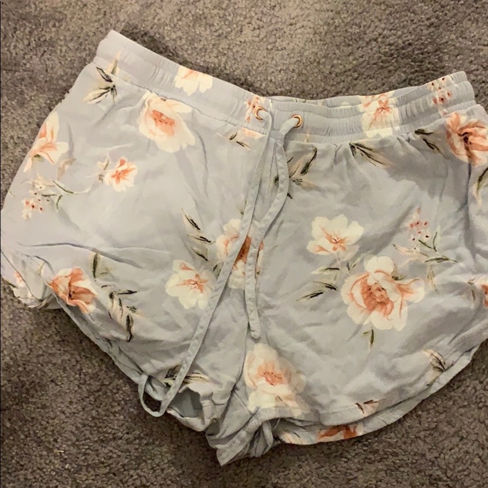 Kendall & Kylie Floral Shorts
